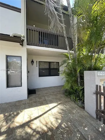 9944 NW 41st Street Doral FL 33178