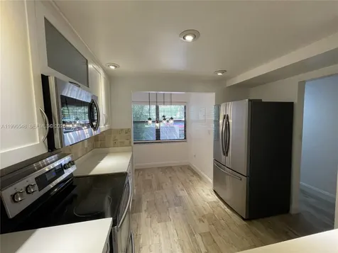 9944 NW 41st Street Doral FL 33178