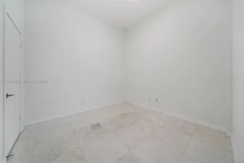 2900 NE 7th Avenue Miami FL 33137