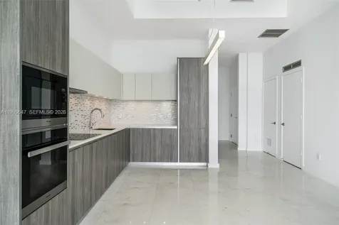 2900 NE 7th Avenue Miami FL 33137