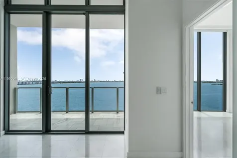 2900 NE 7th Avenue Miami FL 33137