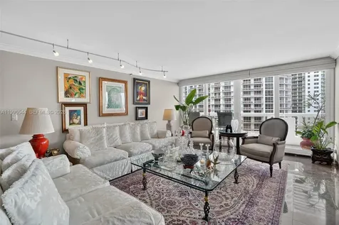 1717 N Bayshore Drive Miami FL 33132