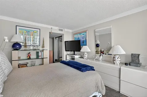 1717 N Bayshore Drive Miami FL 33132