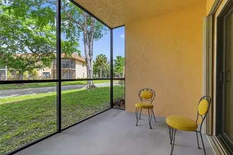 275 Gate Road Hollywood FL 33024