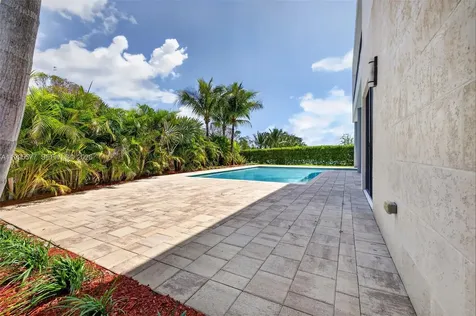16709 Botaniko Drive North Weston FL 33326