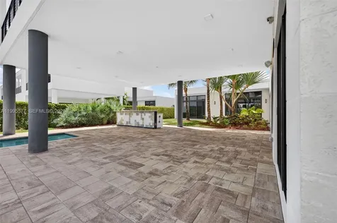 16709 Botaniko Drive North Weston FL 33326