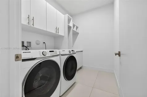 16709 Botaniko Drive North Weston FL 33326