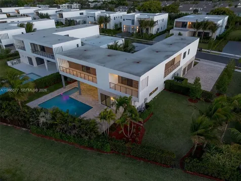 16709 Botaniko Drive North Weston FL 33326