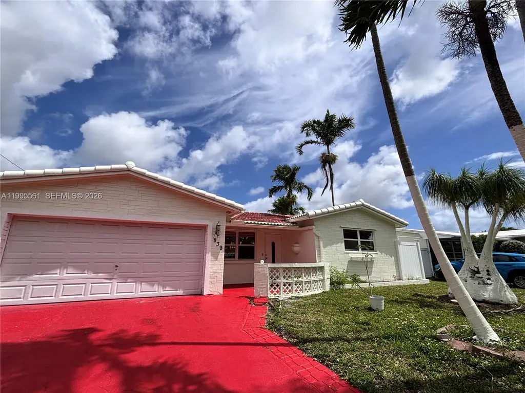 839 S Highland Drive Hollywood FL 33021
