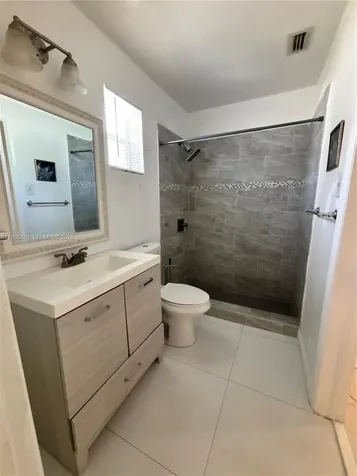 839 S Highland Drive Hollywood FL 33021