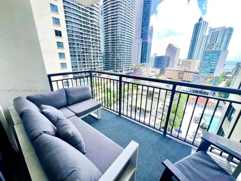 999 SW 1st Avenue Miami FL 33130