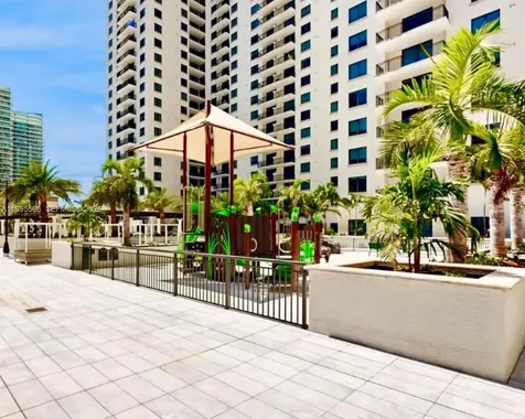 999 SW 1st Avenue Miami FL 33130