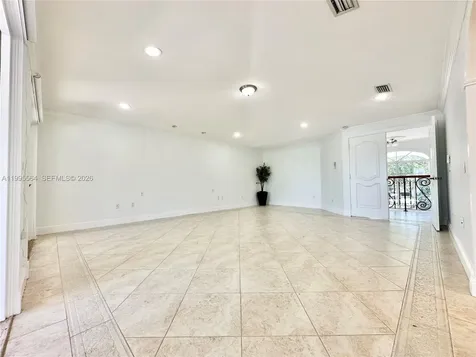 5023 NW 94th Doral Place Doral FL 33178