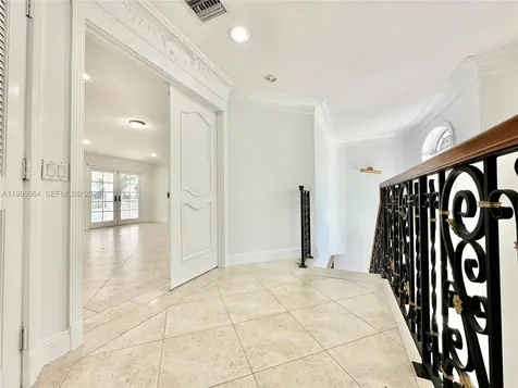 5023 NW 94th Doral Place Doral FL 33178