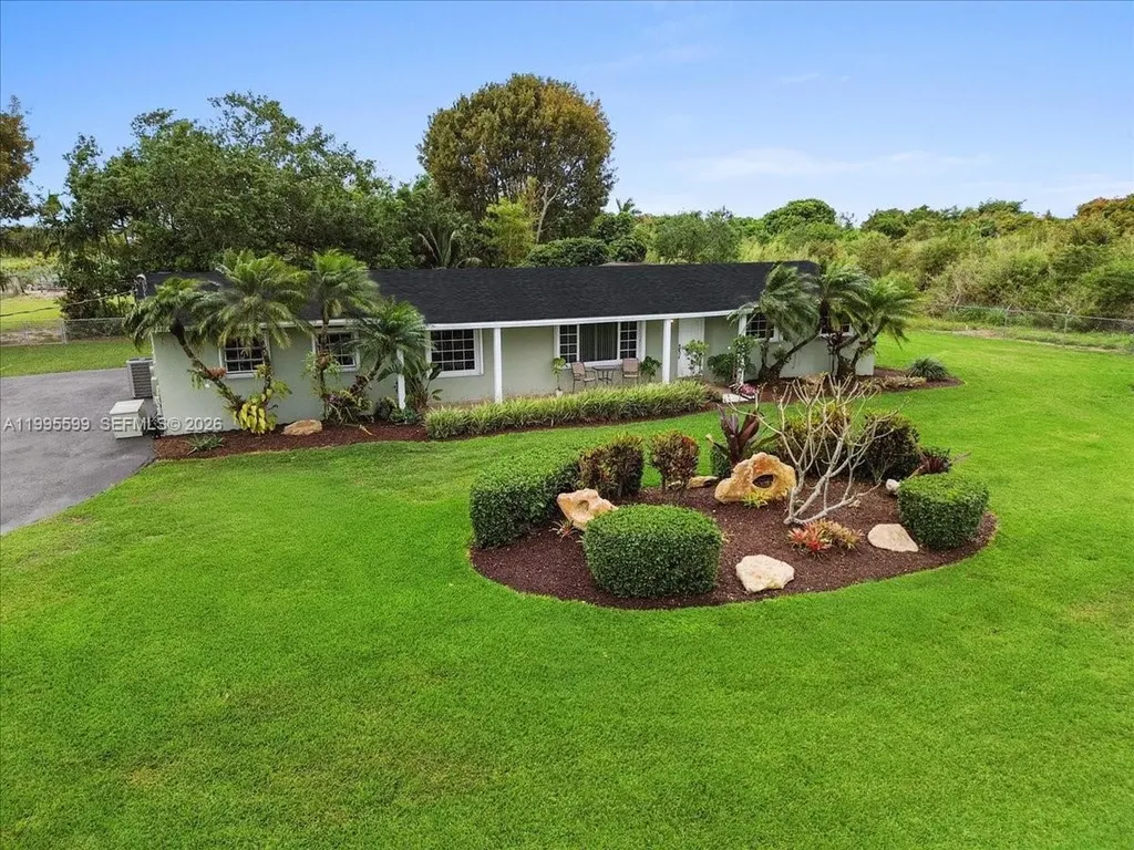 19800 SW 280 Street Homestead FL 33031