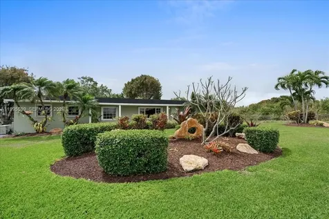 19800 SW 280 Street Homestead FL 33031