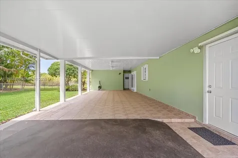 19800 SW 280 Street Homestead FL 33031