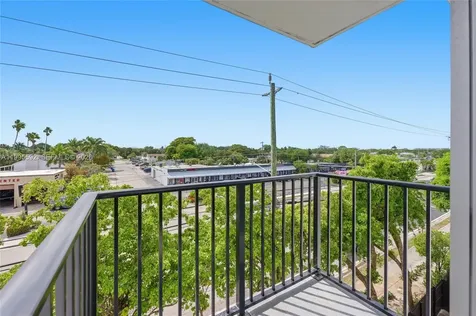2520 N Andrews Avenue Wilton Manors FL 33311
