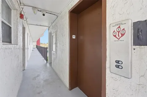 2520 N Andrews Avenue Wilton Manors FL 33311