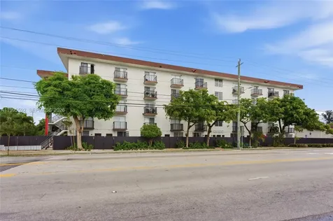 2520 N Andrews Avenue Wilton Manors FL 33311