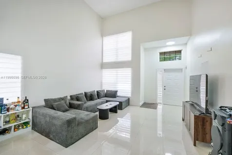 9602 NW 8th Circle Plantation FL 33324