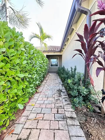 4016 Basket Oak Circle Vero Beach FL 32967