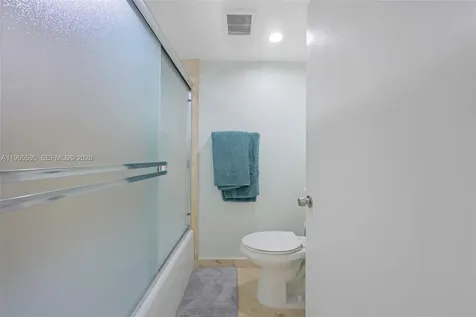 20515 E Country Club Drive Aventura FL 33180