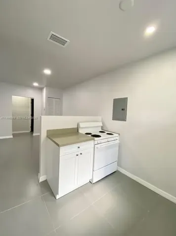 60 NE 78th Street Miami FL 33138