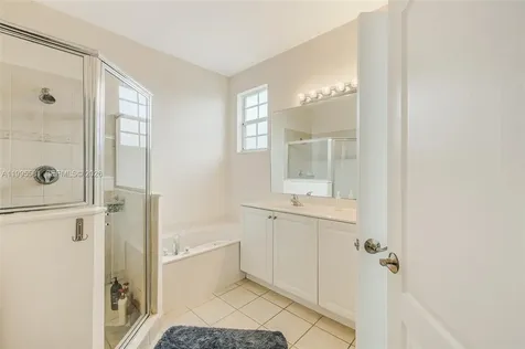 936 NE 29th Terrace Homestead FL 33033