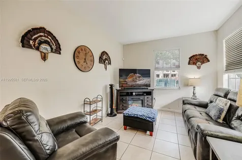 936 NE 29th Terrace Homestead FL 33033