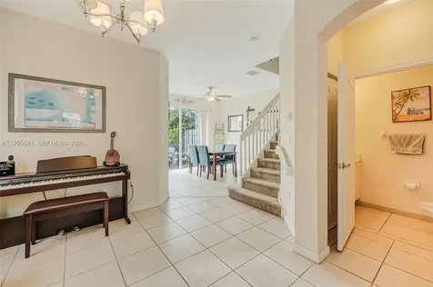936 NE 29th Terrace Homestead FL 33033