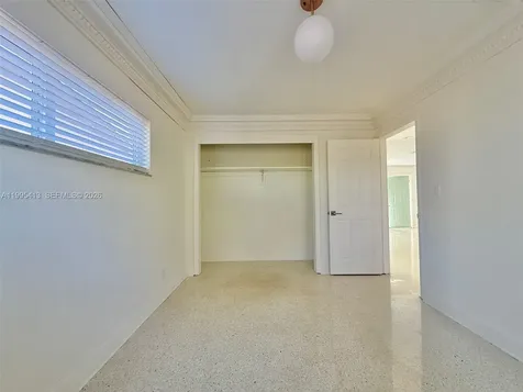 207 SW 12th Avenue Dania Beach FL 33004