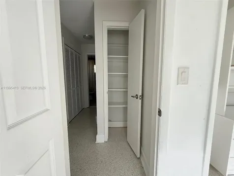 207 SW 12th Avenue Dania Beach FL 33004