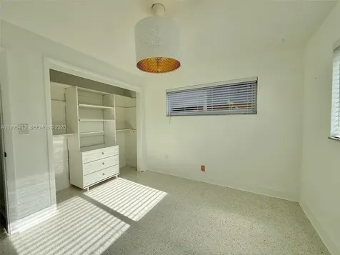 207 SW 12th Avenue Dania Beach FL 33004