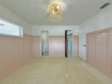 207 SW 12th Avenue Dania Beach FL 33004
