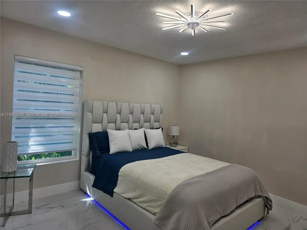 . Alford Court Palm Beach Gardens FL 33418