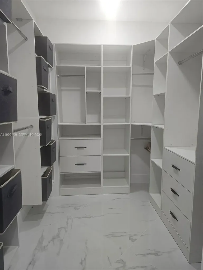 . Alford Court Palm Beach Gardens FL 33418