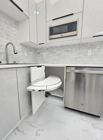 . Alford Court Palm Beach Gardens FL 33418