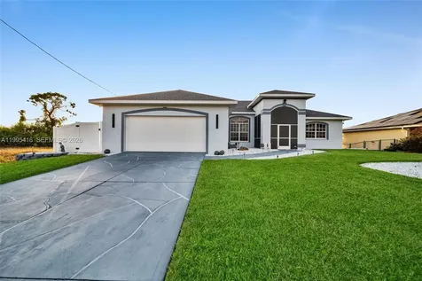 1024 NW 23 Cape Coral FL 33993
