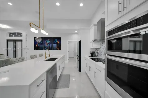 1024 NW 23 Cape Coral FL 33993