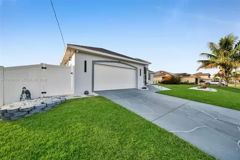 1024 NW 23 Cape Coral FL 33993