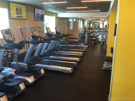 7501 E Treasure Drive North Bay Village FL 33141