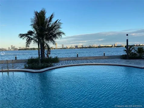 7501 E Treasure Drive North Bay Village FL 33141