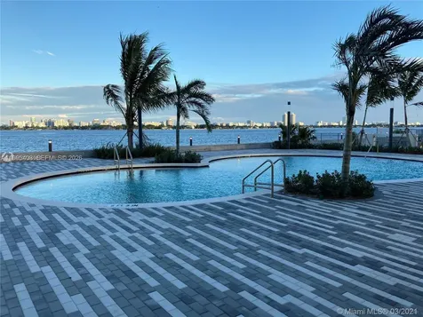 7501 E Treasure Drive North Bay Village FL 33141