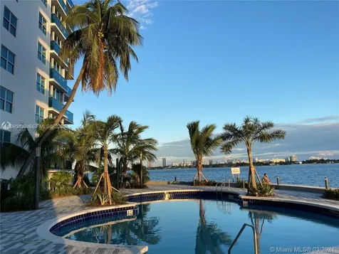 7501 E Treasure Drive North Bay Village FL 33141