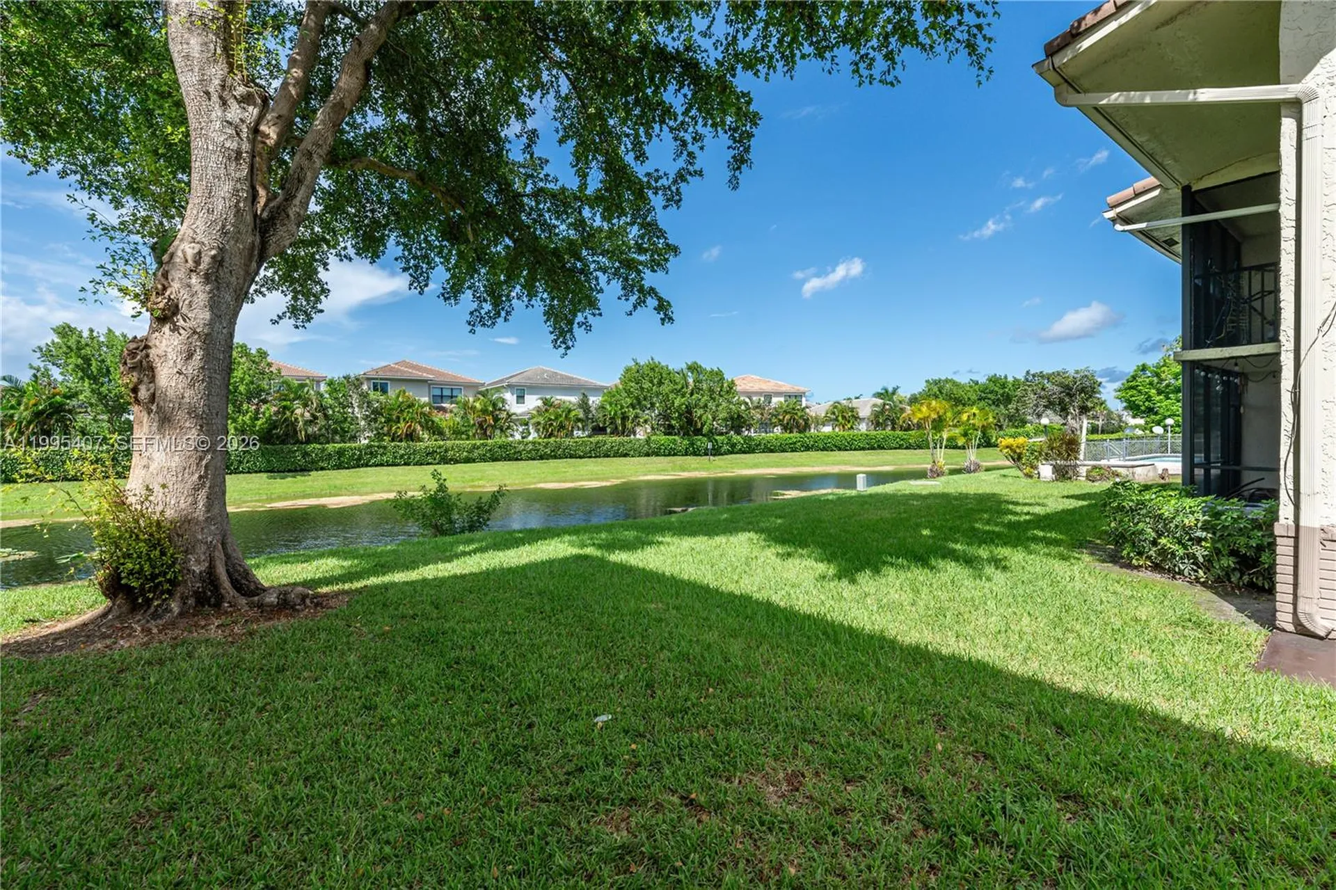 8705 NW 38th Drive Coral Springs FL 33065