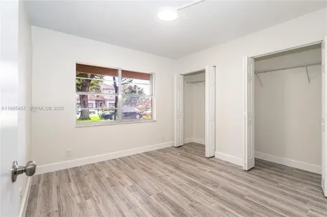 8705 NW 38th Drive Coral Springs FL 33065
