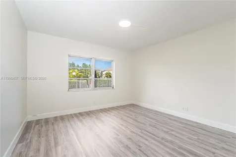 8705 NW 38th Drive Coral Springs FL 33065