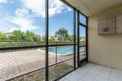 8705 NW 38th Drive Coral Springs FL 33065
