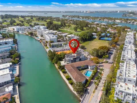 10 S Shore Drive Miami Beach FL 33141